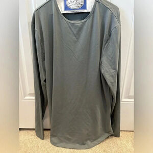 CUTS men’s curve hem long sleeve shirt gray size XXL